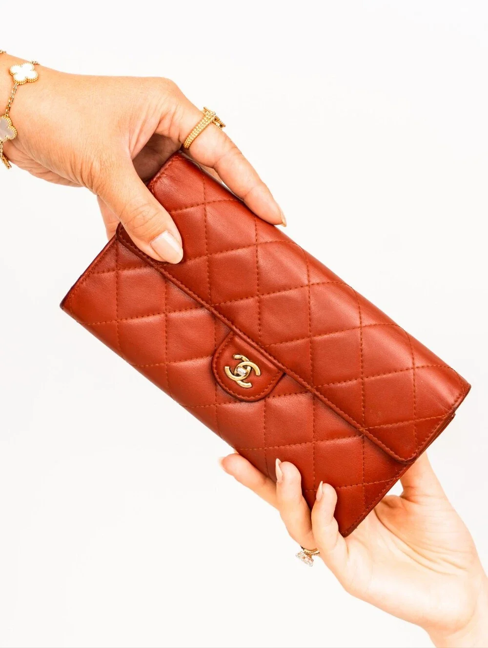 ❤️CHANEL Red Quilted Leather Wallet/Clutch